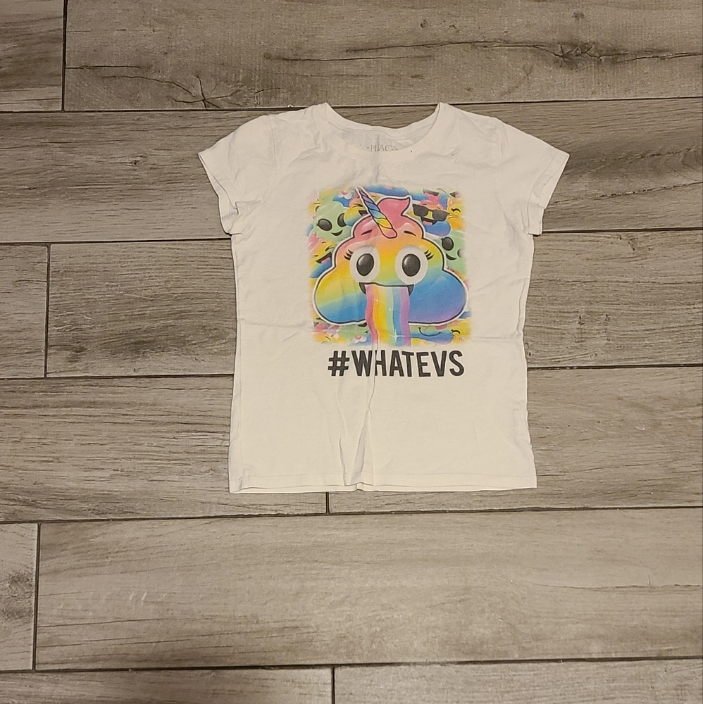 🦔Childrens Place Rainbow poo emoji tee🪅